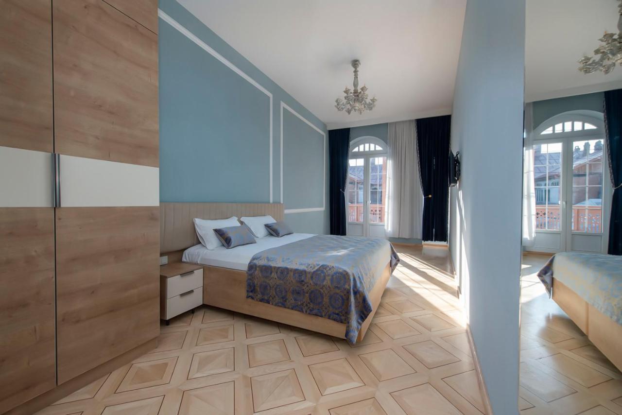 Hotel Solo Tbilisi Buitenkant foto