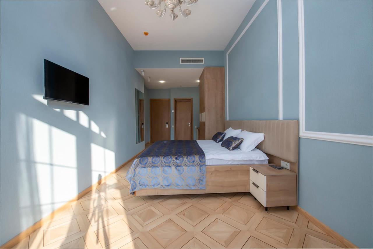 Hotel Solo Tbilisi Buitenkant foto
